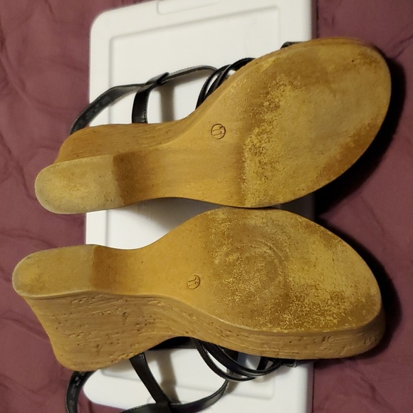 Apostrophe wedge sandals - Picture 3 of 3